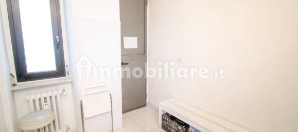 4 rooms Commercial property in Turin, Italy No. 81443 18