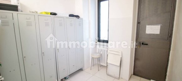 4 rooms Commercial property in Turin, Italy No. 81443 15