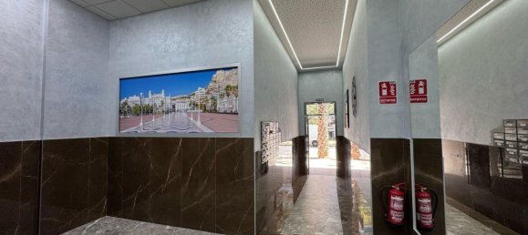 1 bedroom Apartment in Alicante, Spain No. 284107 9