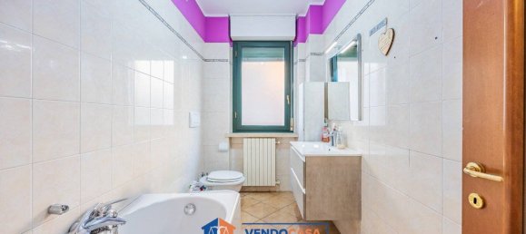 2 Schlafzimmer Wohnung in Turin, Italy, Nr. 299403 38