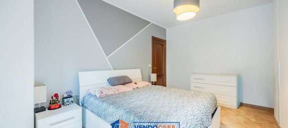 2 Schlafzimmer Wohnung in Turin, Italy, Nr. 299403 19