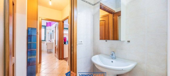 2 Schlafzimmer Wohnung in Turin, Italy, Nr. 299403 35