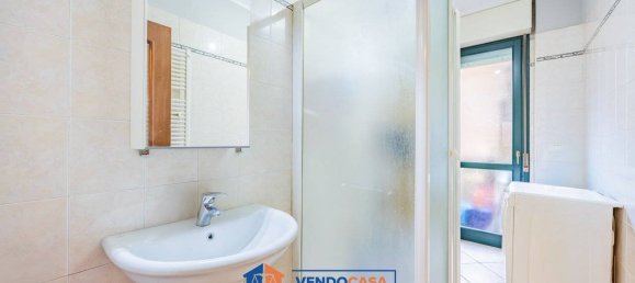 2 Schlafzimmer Wohnung in Turin, Italy, Nr. 299403 33