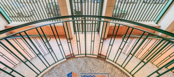 2 Schlafzimmer Wohnung in Turin, Italy, Nr. 299403 32