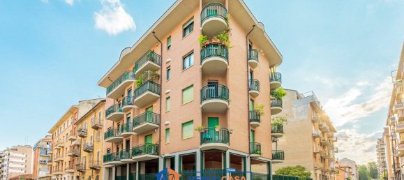 2 Schlafzimmer Wohnung in Turin, Italy, Nr. 299403 2