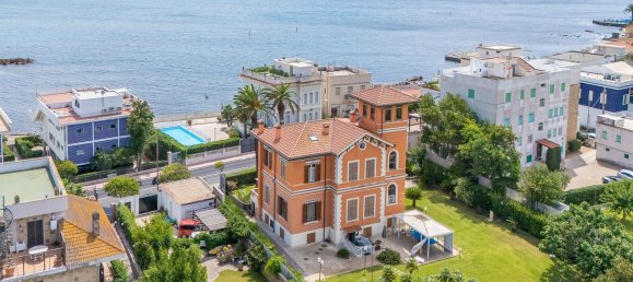 Gebäude in Santa Marinella, Italy 536m², Nr. 285645 33