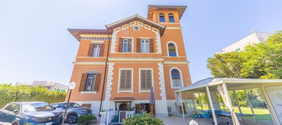 Gebäude in Santa Marinella, Italy 536m², Nr. 285645 15