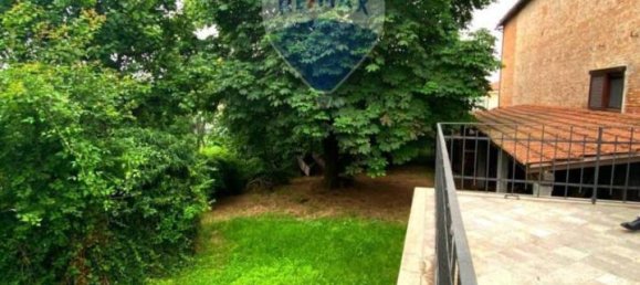 12 rooms House in Montiglio Monferrato, Italy No. 85185 16