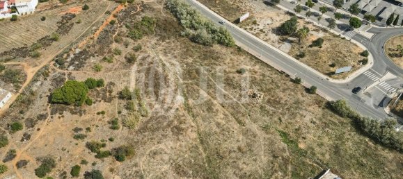 Terreno en Faro, Portugal 18264 m² No. 55690 17