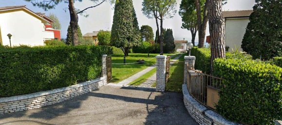 Villa de 3 dormitorios en Peschiera del Garda, Italy No. 283763 30