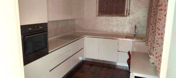 Villa de 3 dormitorios en Peschiera del Garda, Italy No. 283763 9