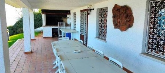 Villa de 3 dormitorios en Peschiera del Garda, Italy No. 283763 17