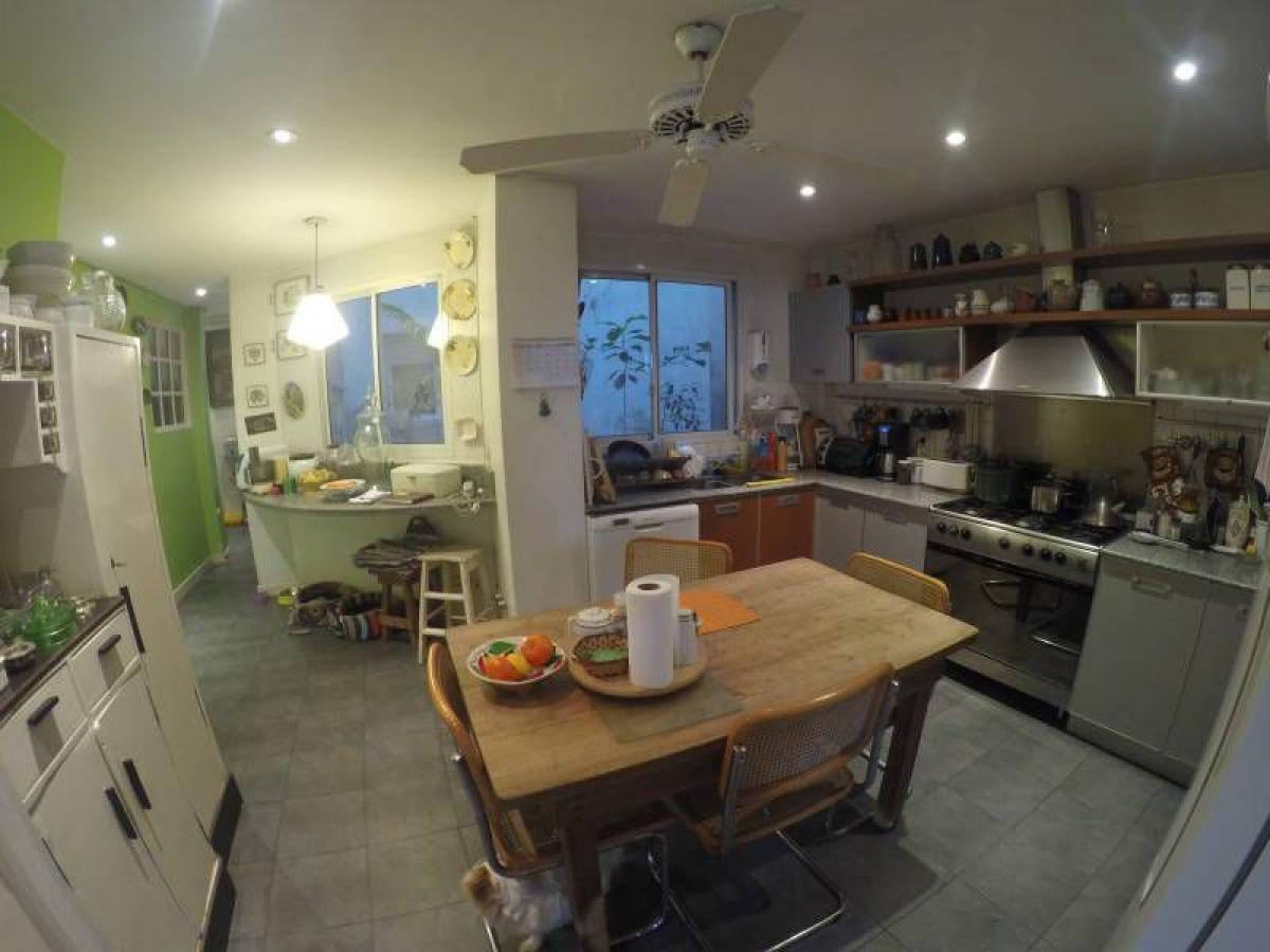 3 bedrooms Apartment in Buenos Aires, Argentina No. 71865