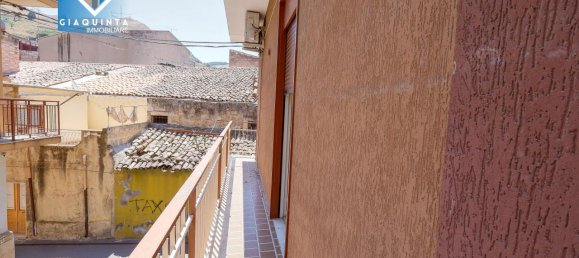 4 rooms House in Palagonia, Italy No. 238967 19