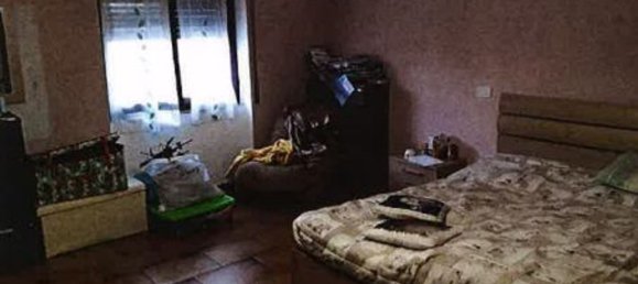 Дом с 3 комнатами в Ландриано, Италия № 160239 5