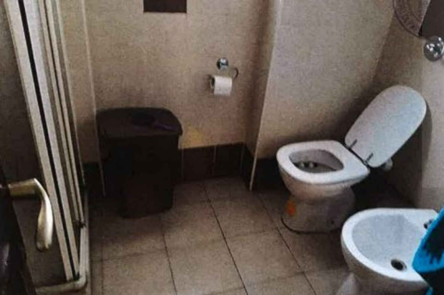 Дом с 3 комнатами в Ландриано, Италия № 160239