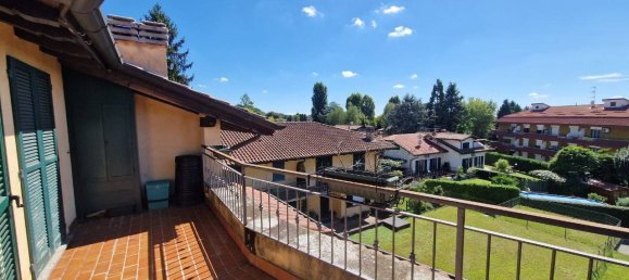 Estudio en Venegono Superiore, Italy No. 326725 28