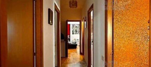 3 bedrooms Apartment in Rome, Italy No. 333625 10