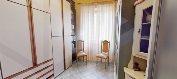 6 rooms Apartment in Pomigliano d'Arco, Italy No. 93604 14