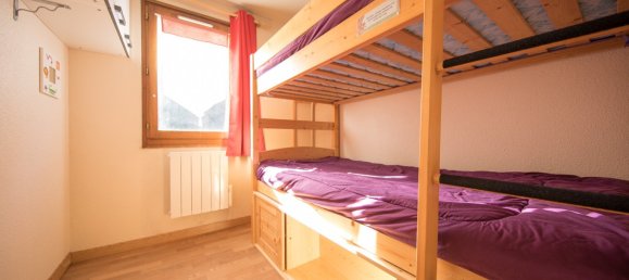 1 bedroom Apartment in Morzine, France No. 1240 3