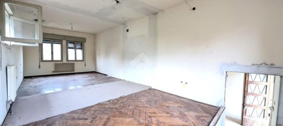 4 rooms Villa in Treviso, Italy No. 274145 11