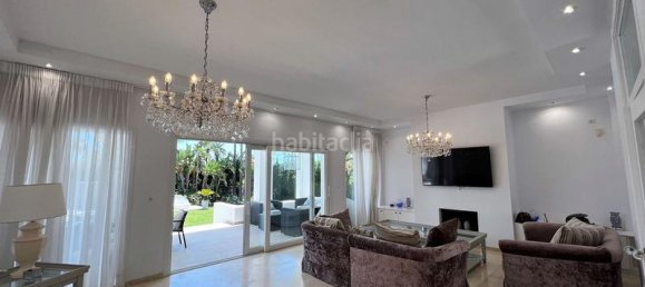 6 bedrooms Villa in Marbella, Spain No. 82209 8