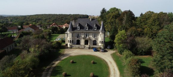 13 bedrooms Castles in Monthenault, France No. 160994 36