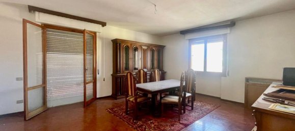 Apartamento de 6 habitaciónes en Montopoli in Val d'Arno, Italy No. 299596 14