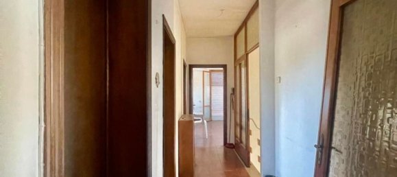 Apartamento de 6 habitaciónes en Montopoli in Val d'Arno, Italy No. 299596 30