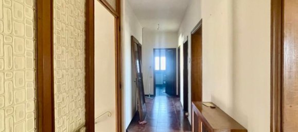 Apartamento de 6 habitaciónes en Montopoli in Val d'Arno, Italy No. 299596 17