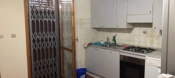 4 rooms Apartment in Pisa, Italy No. 225634 5