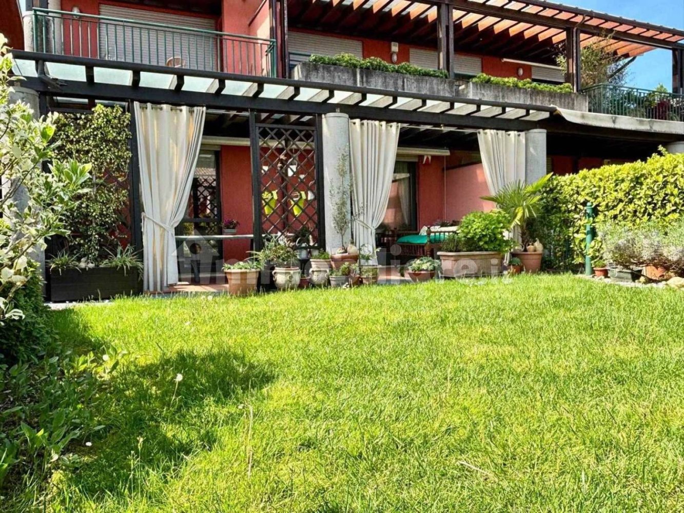 2 bedrooms Apartment in Desenzano del Garda, Italy No. 331076