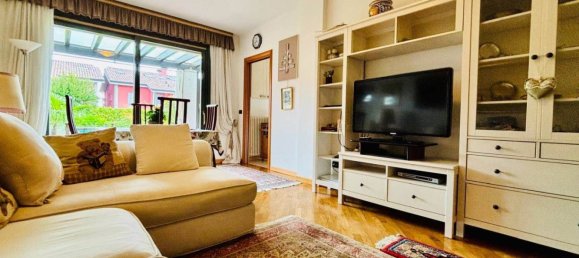 Квартира с 2 спальнями в Дезенцано дель Гарда, Италия № 331076 3