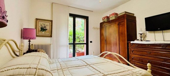 Квартира с 2 спальнями в Дезенцано дель Гарда, Италия № 331076 10