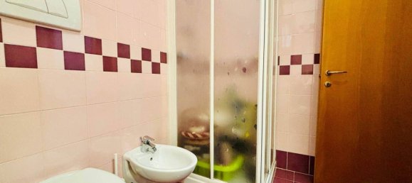 Квартира с 2 спальнями в Дезенцано дель Гарда, Италия № 331076 12