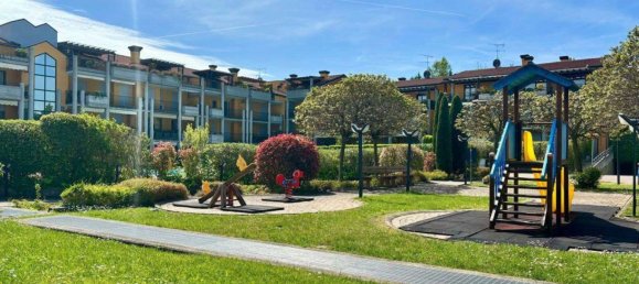 Квартира с 2 спальнями в Дезенцано дель Гарда, Италия № 331076 20