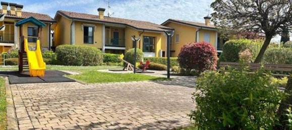 Квартира с 2 спальнями в Дезенцано дель Гарда, Италия № 331076 19