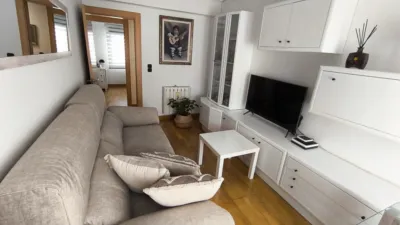 3 bedrooms Apartment in Zaragoza, Spain No. 254947