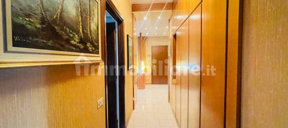 Apartamento T2 em Desio, Italy N.º 324835 4