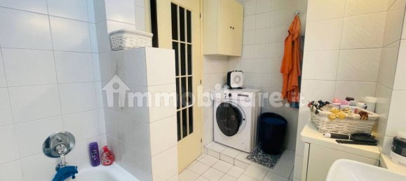 Apartamento T2 em Desio, Italy N.º 324835 31