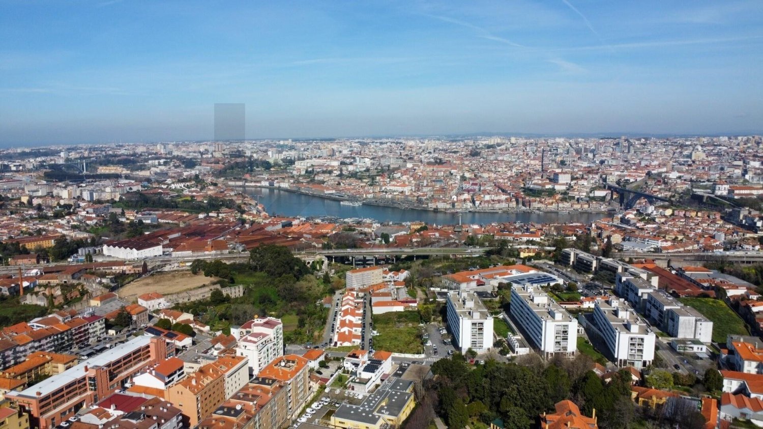 4 chambres Maison de ville à Vila Nova de Gaia, Portugal No. 102828
