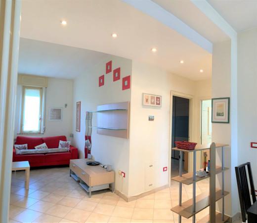 3غرفة شقة في Ancona, Italy رقم 165558