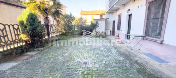 2 غرف نوم شقة في Vigevano, Italy رقم 238643 38