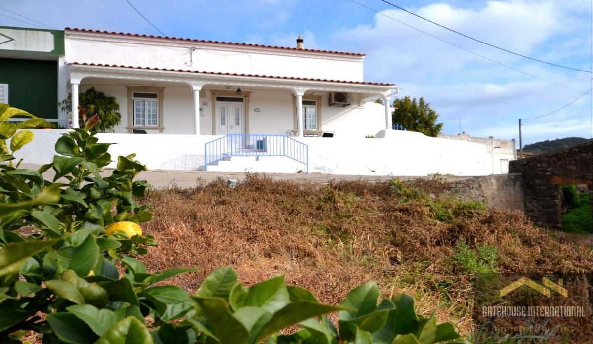 2 bedrooms House in Loule, Portugal No. 9259