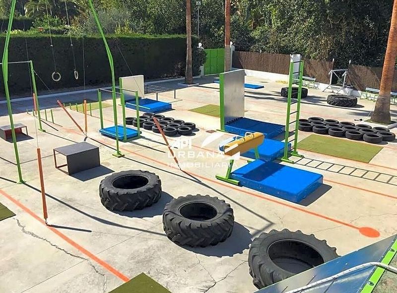  قطعة أرض في Cordoba, Spain 1600متر مربع رقم 227396