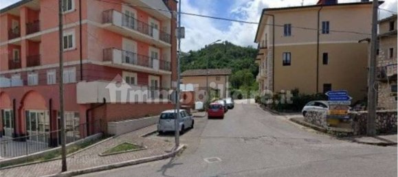 2 bedrooms Apartment in Pietrastornina, Italy No. 93710 4