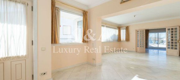 4 bedrooms House in Porto, Portugal No. 117620 8