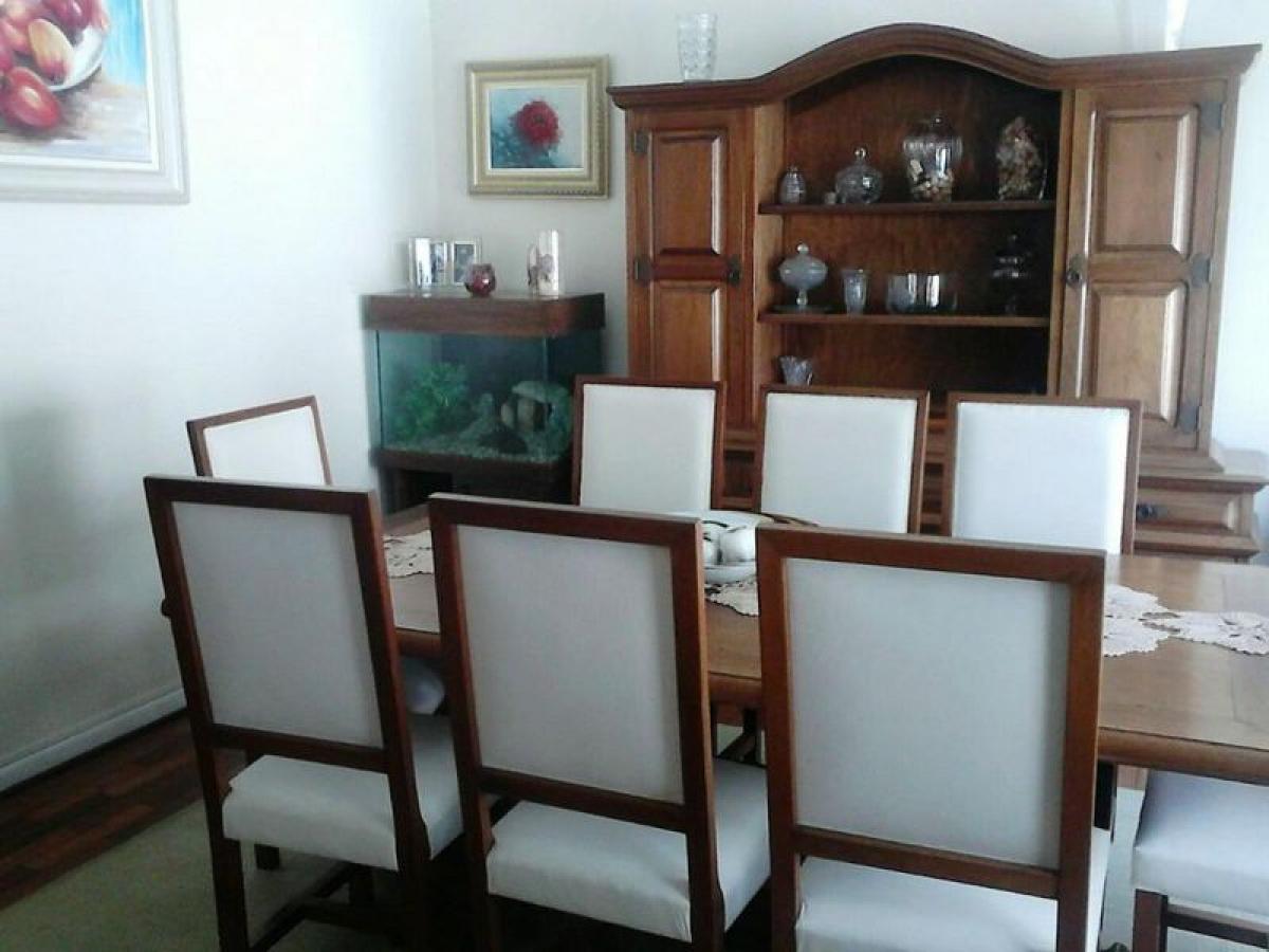 Casa de 4 dormitorios en Sao Paulo, Brazil No. 483728