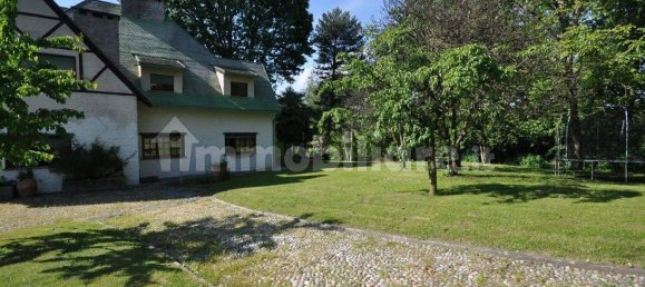 3 غرف نوم فيلا في Buguggiate, Italy رقم 333089 7