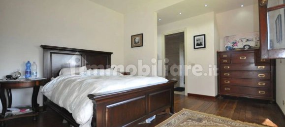 3 غرف نوم فيلا في Buguggiate, Italy رقم 333089 10